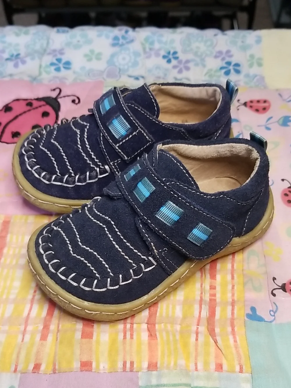 Livie & Luca Navy Blue Suede Shoes with Light Blue Accents Size 5